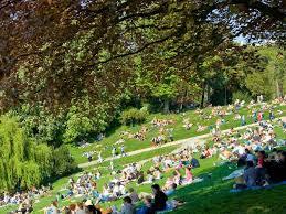 Buttes Chaumont-Garden IV.jpg